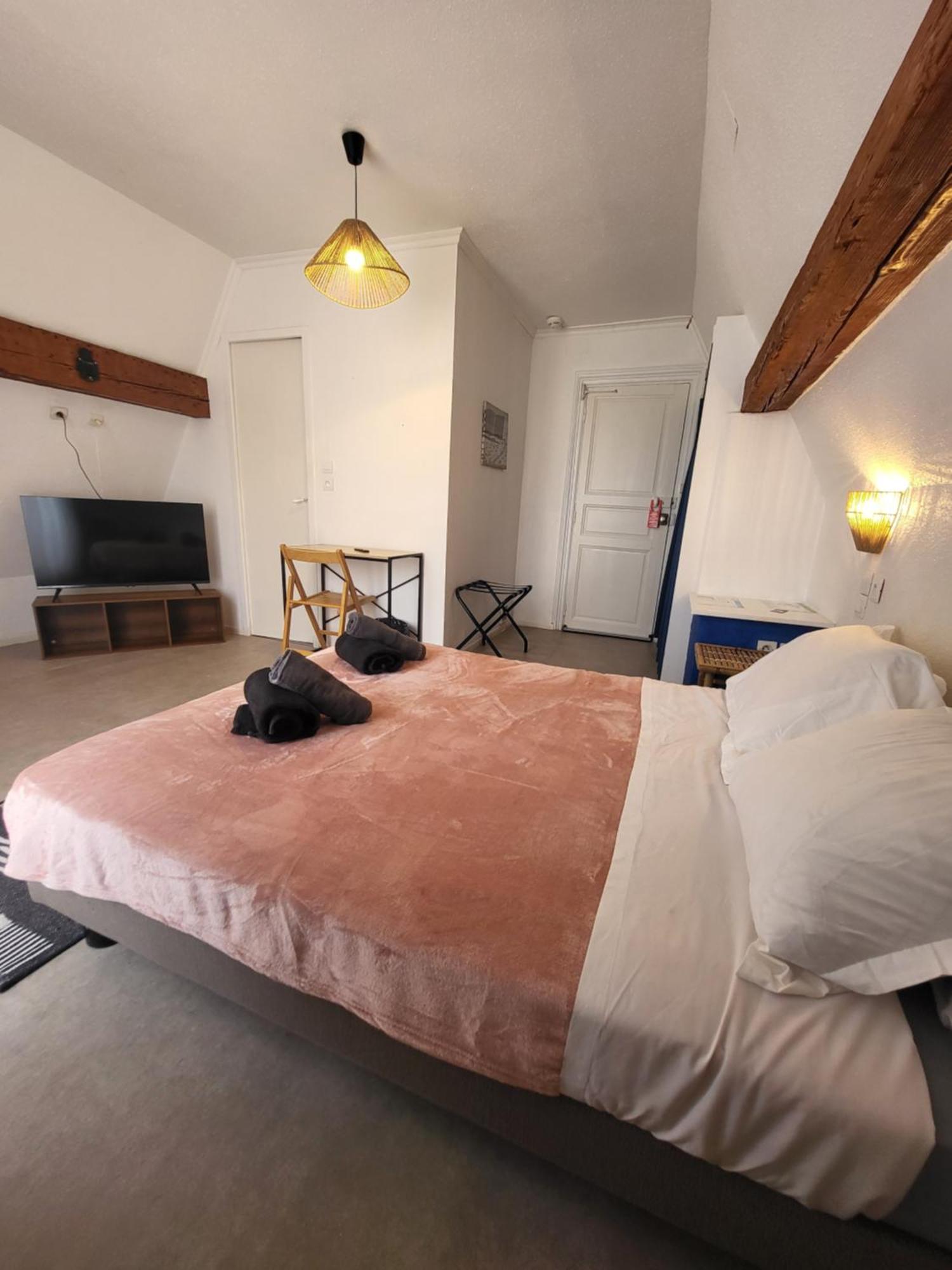 Hotel Le Chalet Valras-Plage Esterno foto
