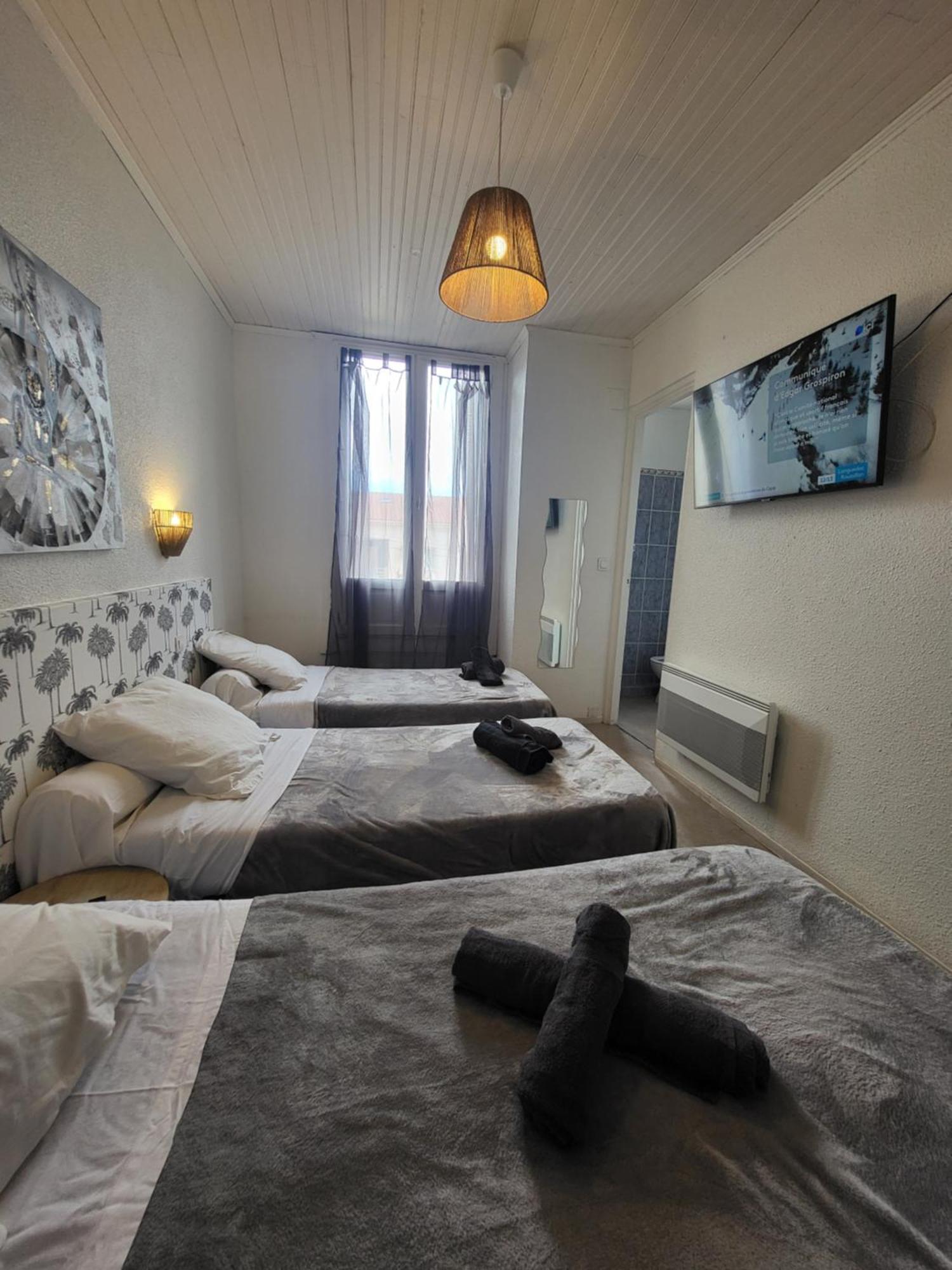 Hotel Le Chalet Valras-Plage Esterno foto